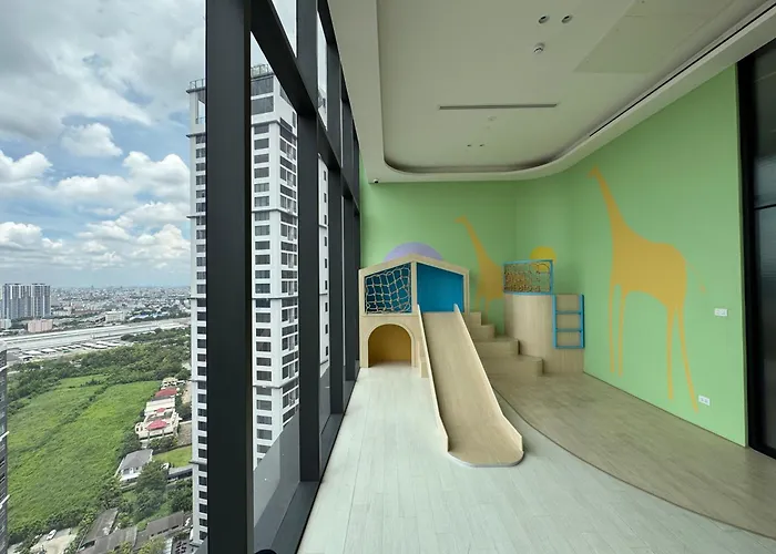 Luxe Horizon One-bedroom Loft *